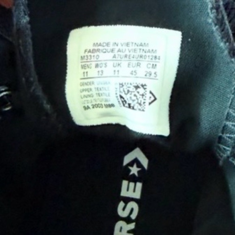 Converse Chuck Taylor All Star High Top Triple Black Sneakers – Men’s Size 11 - Picture 10 of 10